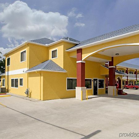Americas Best Value Inn-Бейтаун Екстериор снимка